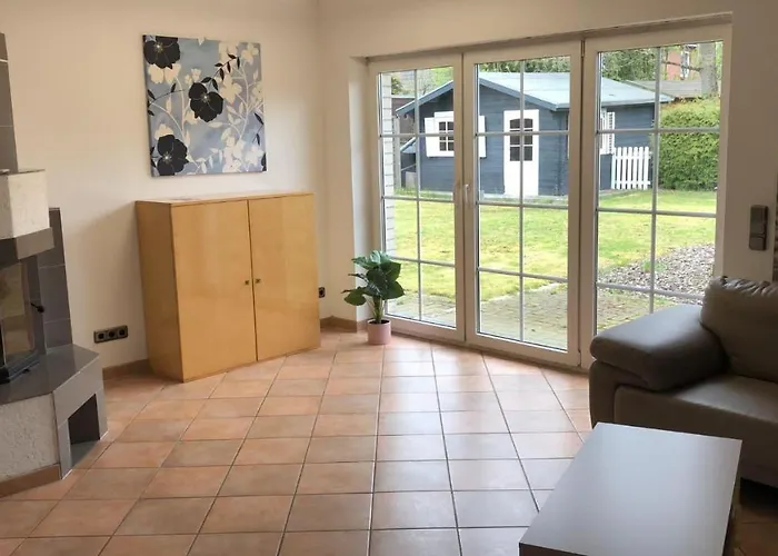 Marina, 公寓 施内沃丁根